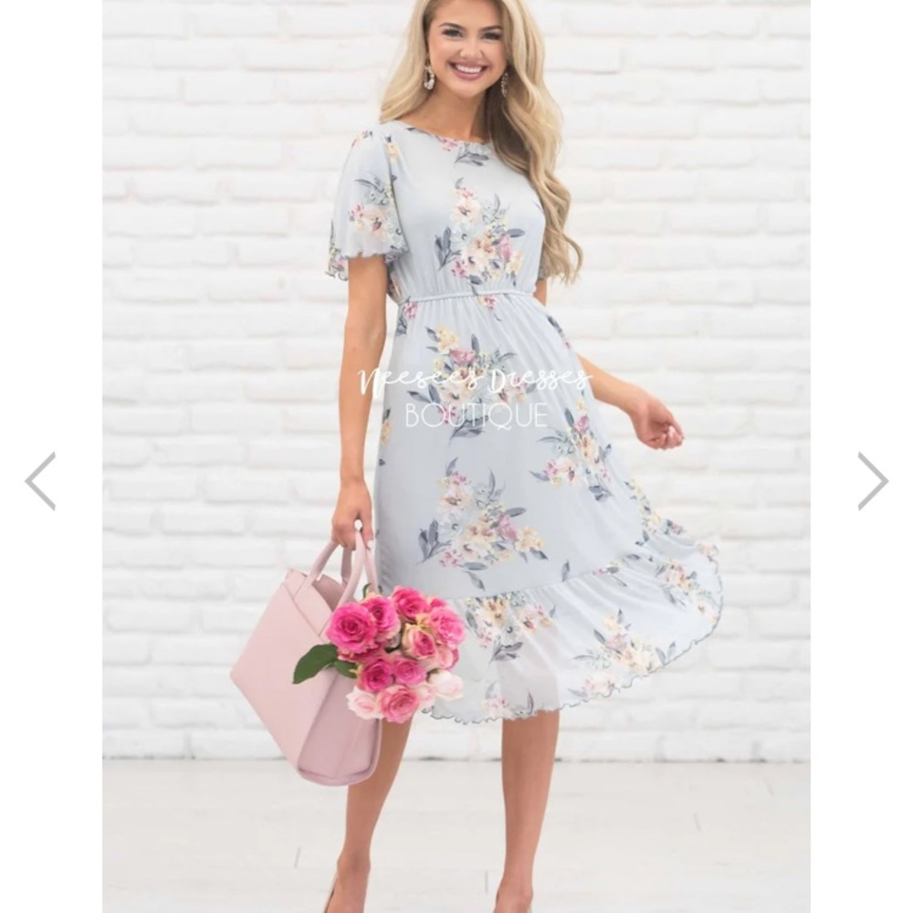Neesee’s Dresses Gray & Lavender floral dress
